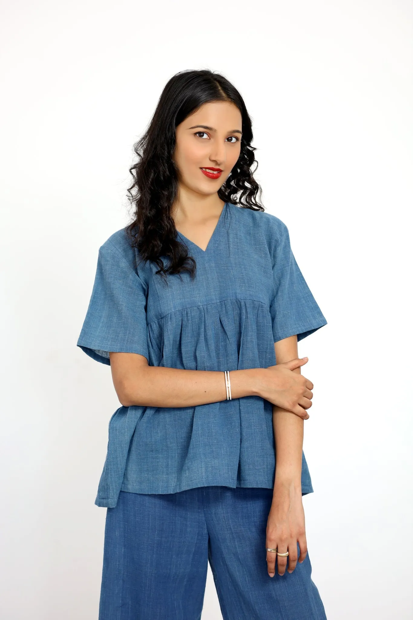 Aadya Moda Women's Kala Cotton Indigo Elegance Ensemble Top and Pant Set