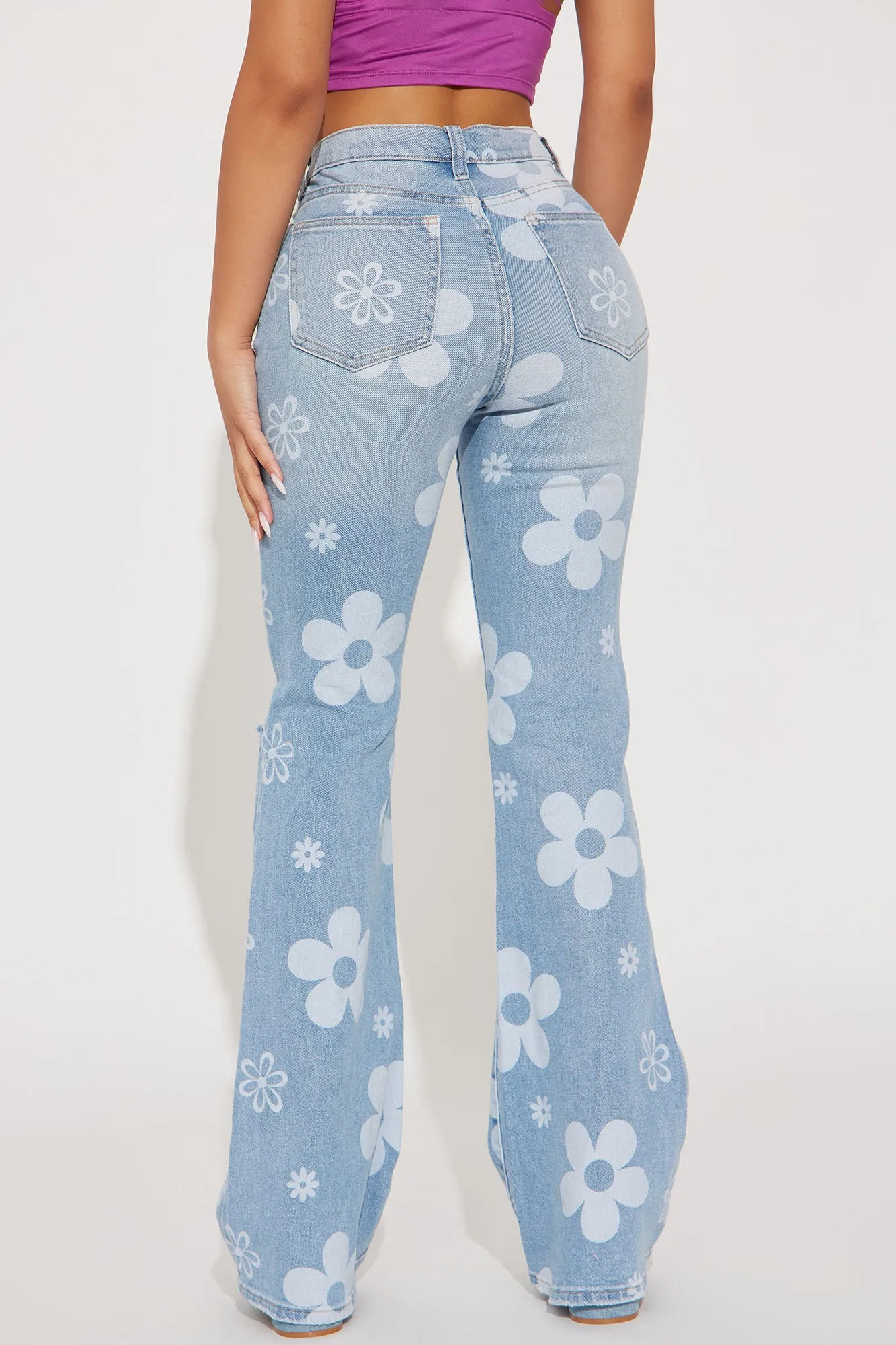 Blooming Floral Stretch Flare Jean - Light Wash