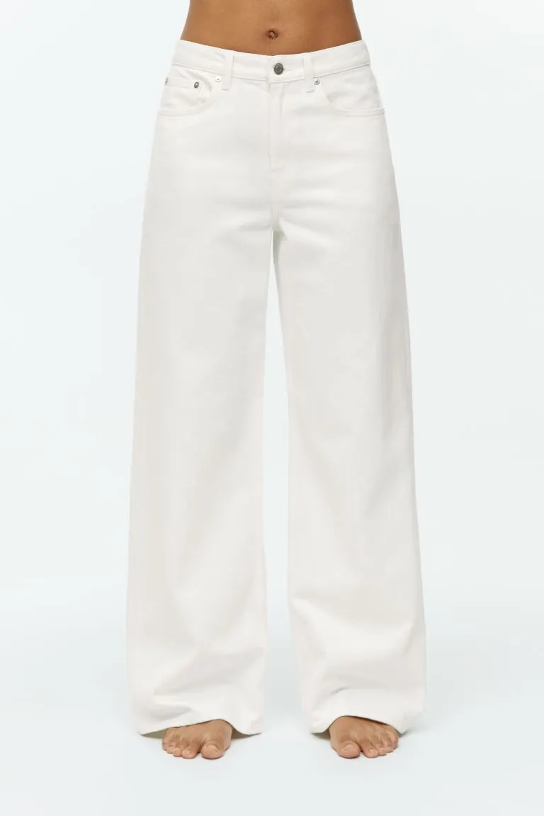 CLOUD loose fit jeans ARKET