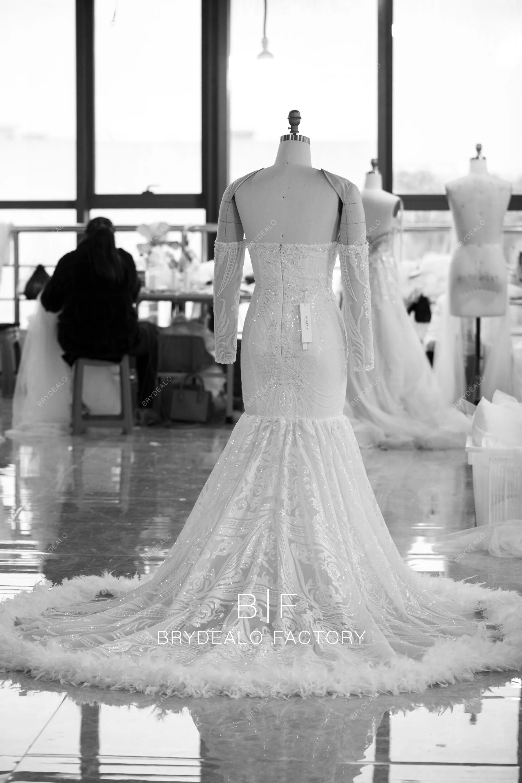 Detachable Off Shoulder Sleeved Sequin Feather Wedding Dress