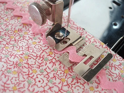 Edge Stitcher, Singer (Vintage Original)