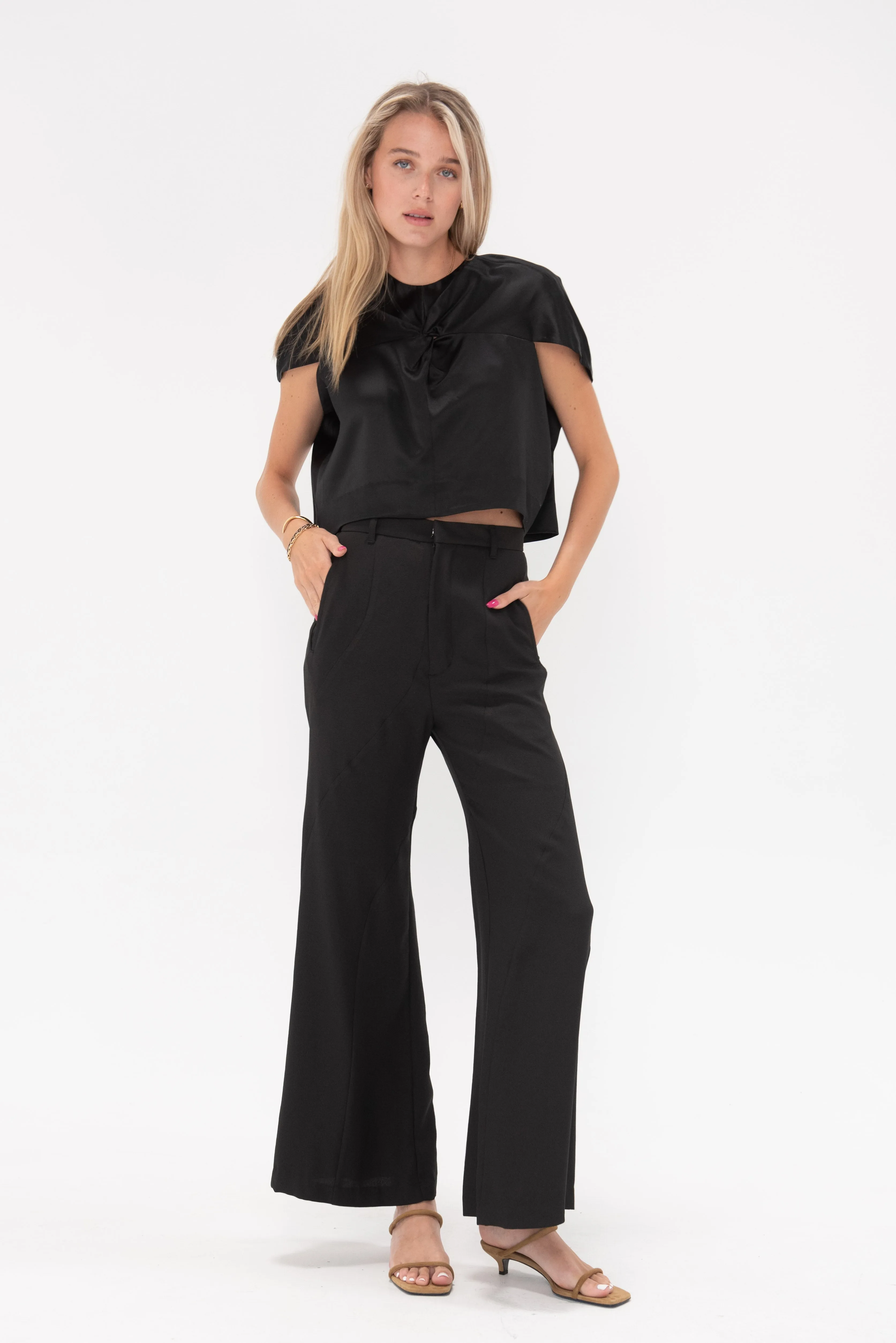 Kirsti Spiral Flare, Black