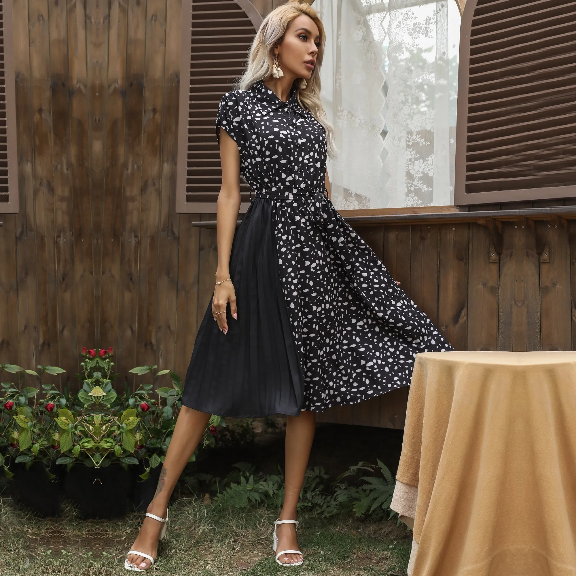 KittenAlarm - Printed Lapel Stitching Lace Dress