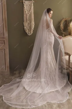 Leaf Motif Lace Cutout Edge Bridal Veil