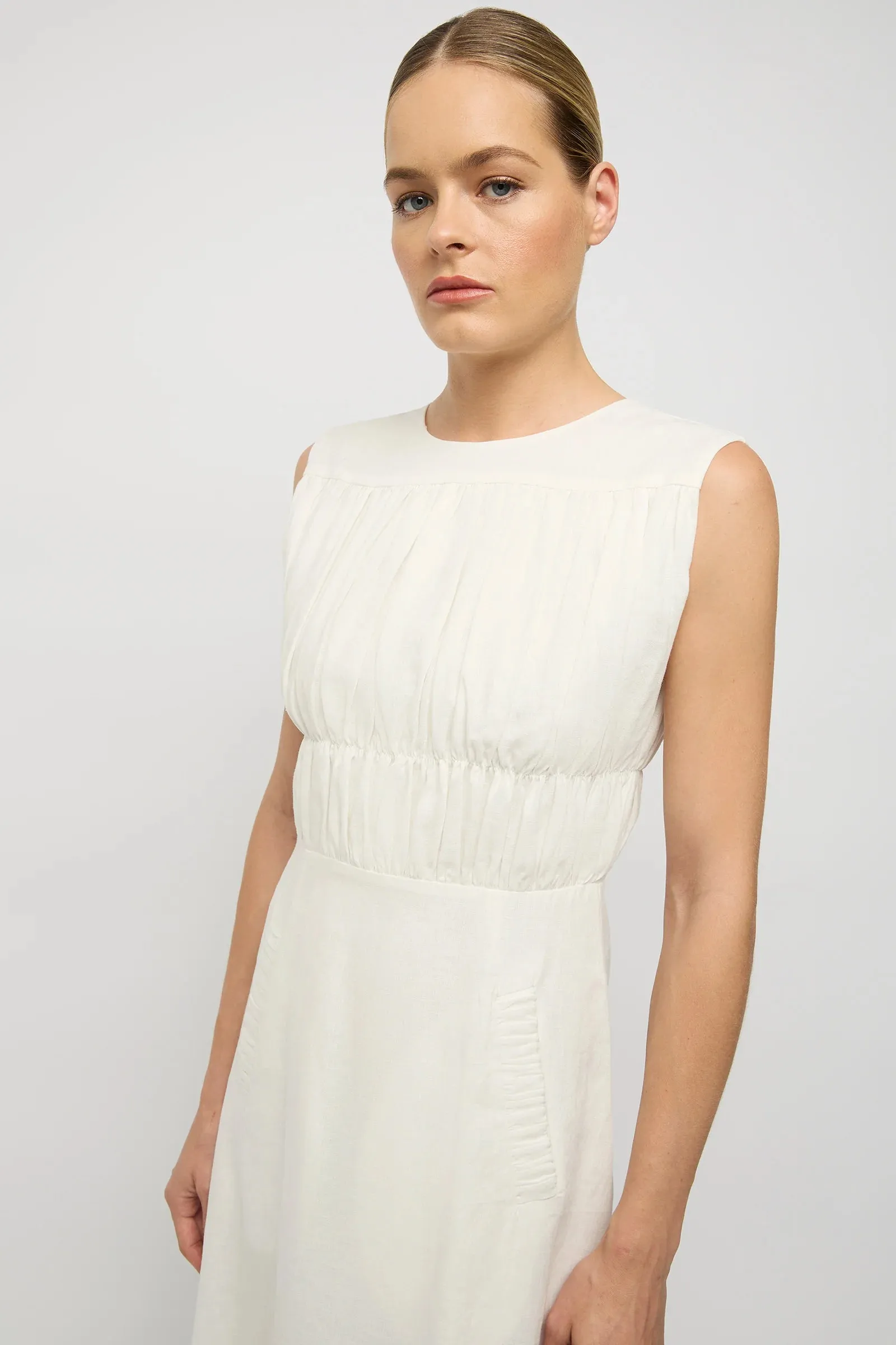 Lilibert Linen Dress in White