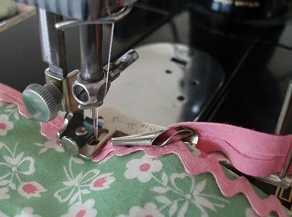 Multi-Slotted Binder with Guide Pins, (Vintage Original) - SLANT SHANK