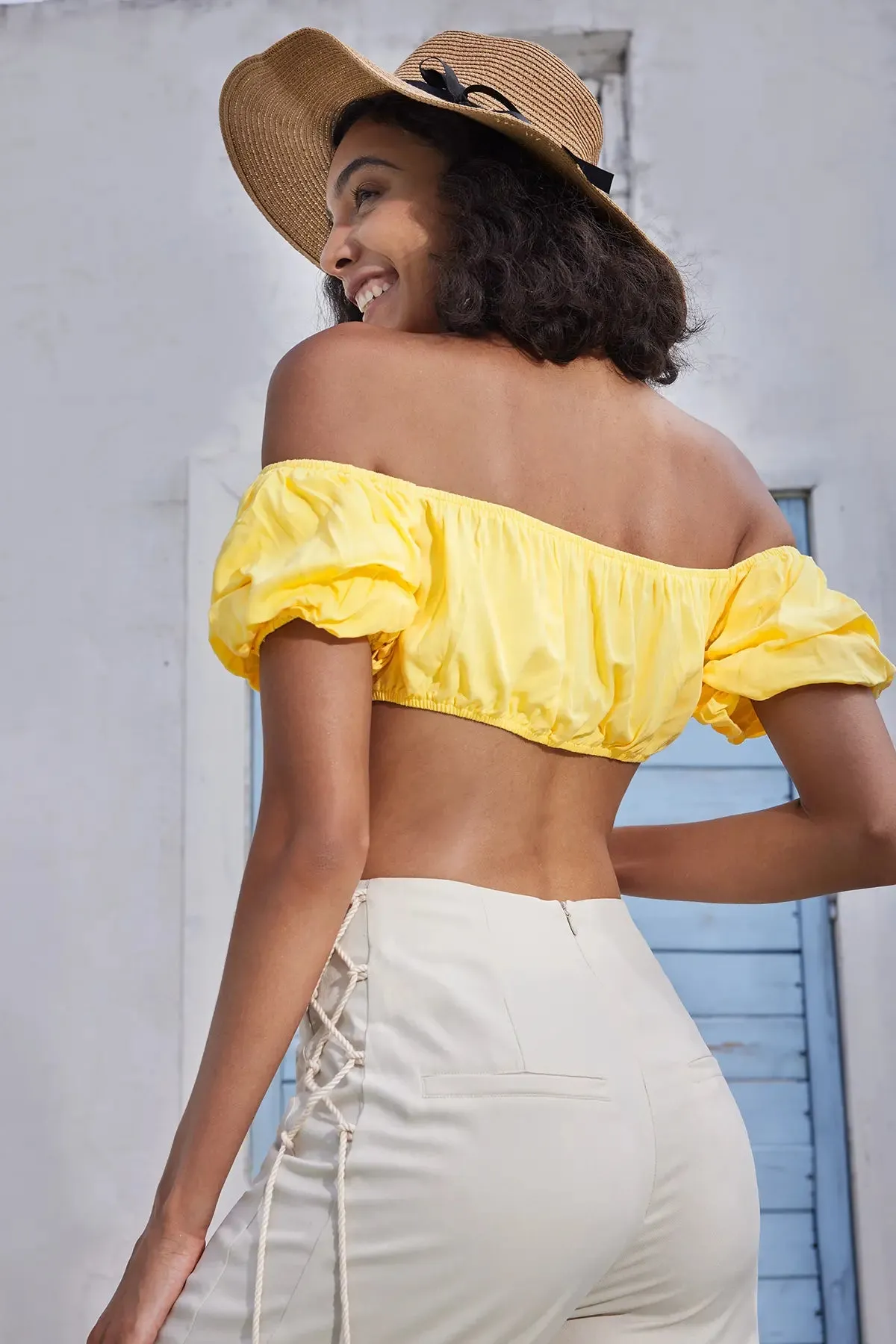 Off the Shoulder Puff Sleeve Crop Top