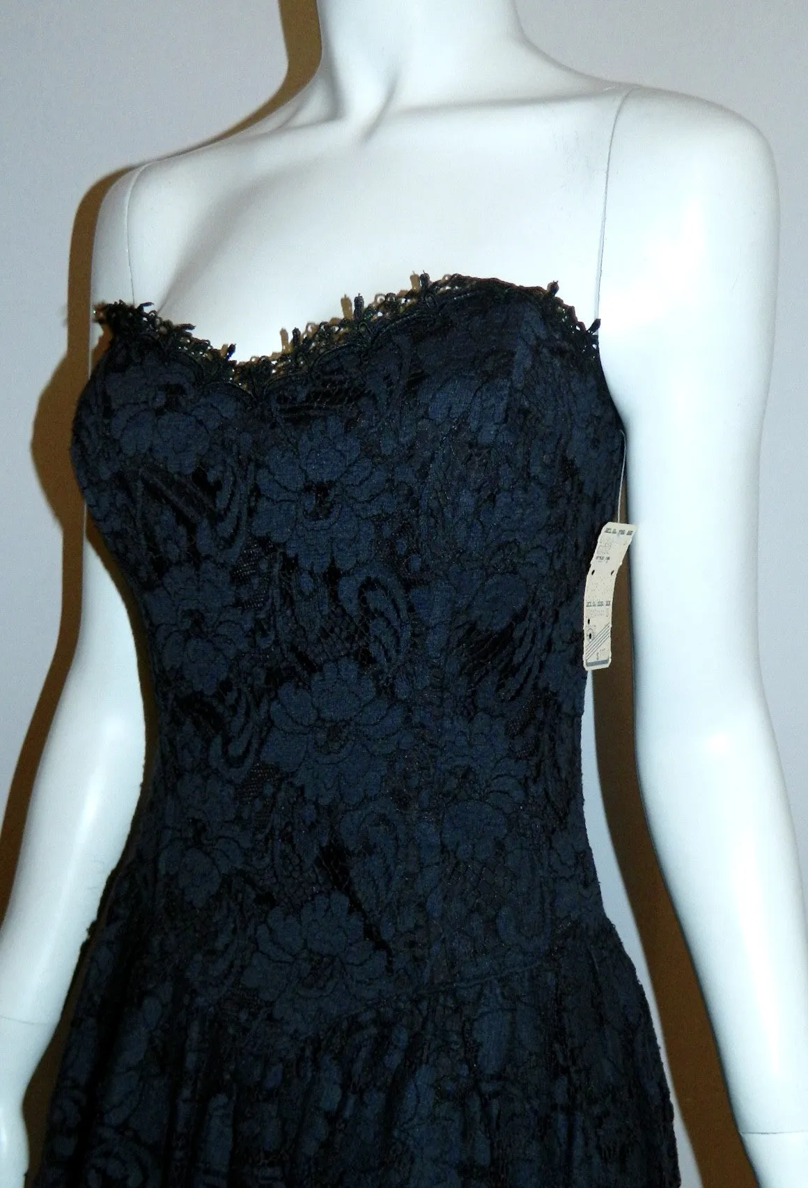 vintage 1980s strapless dress Jessica McClintock black lace dress XS S