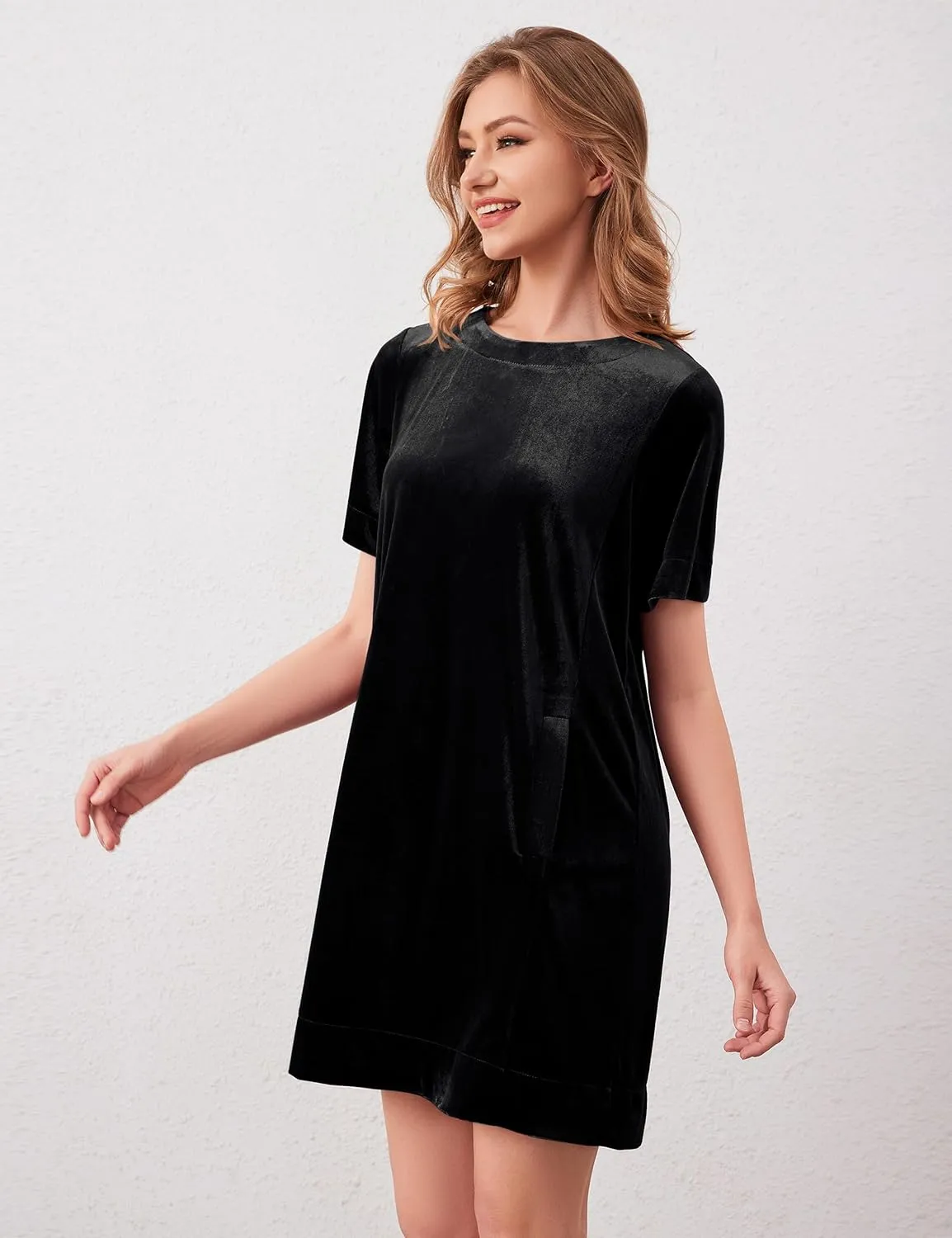 Women Velvet Short Sleeve Dress Casual Loose Mini Dress Plain Tunic T Shirt Dress Comfy Short Shift Dress with Pocket
